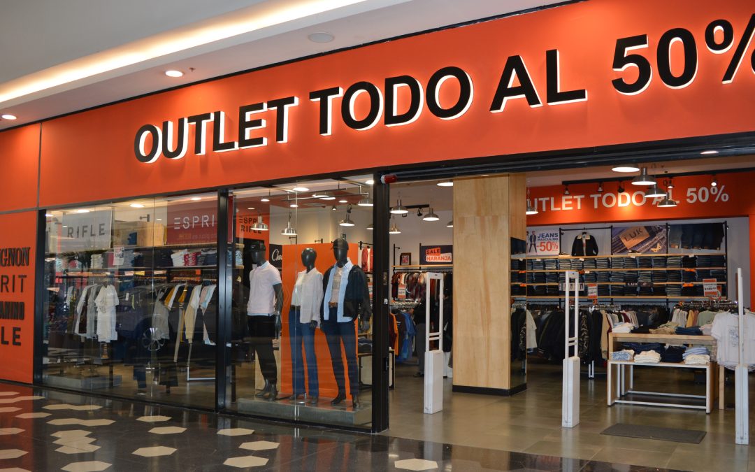 OUTLET TODO AL 50% 