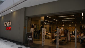 Tennis Centro Comercial El Edén