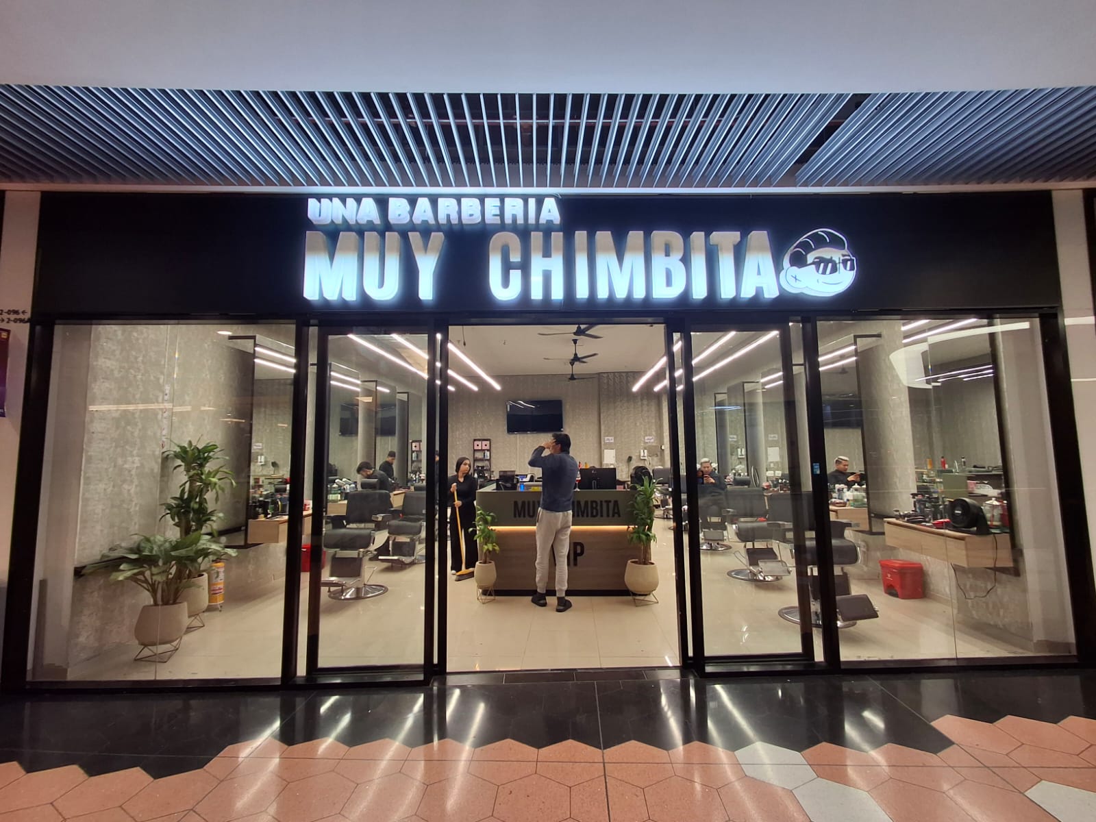 MUY CHIMBITA